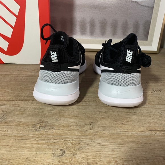 NEW Nike Tessen Black Running Shoe with box - Picture 7 of 13